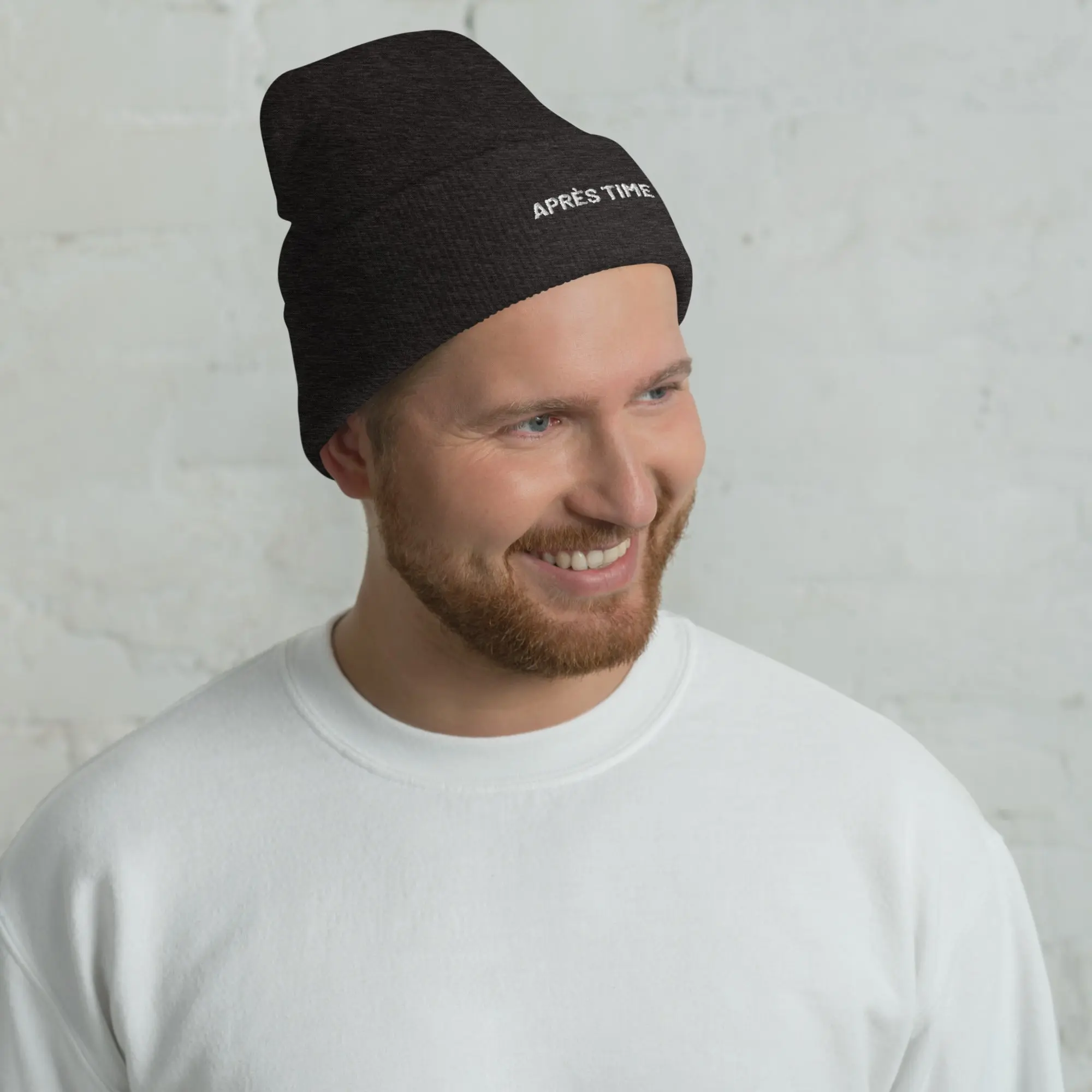 Cuffed Beanie Après Time White Letters - Image 5
